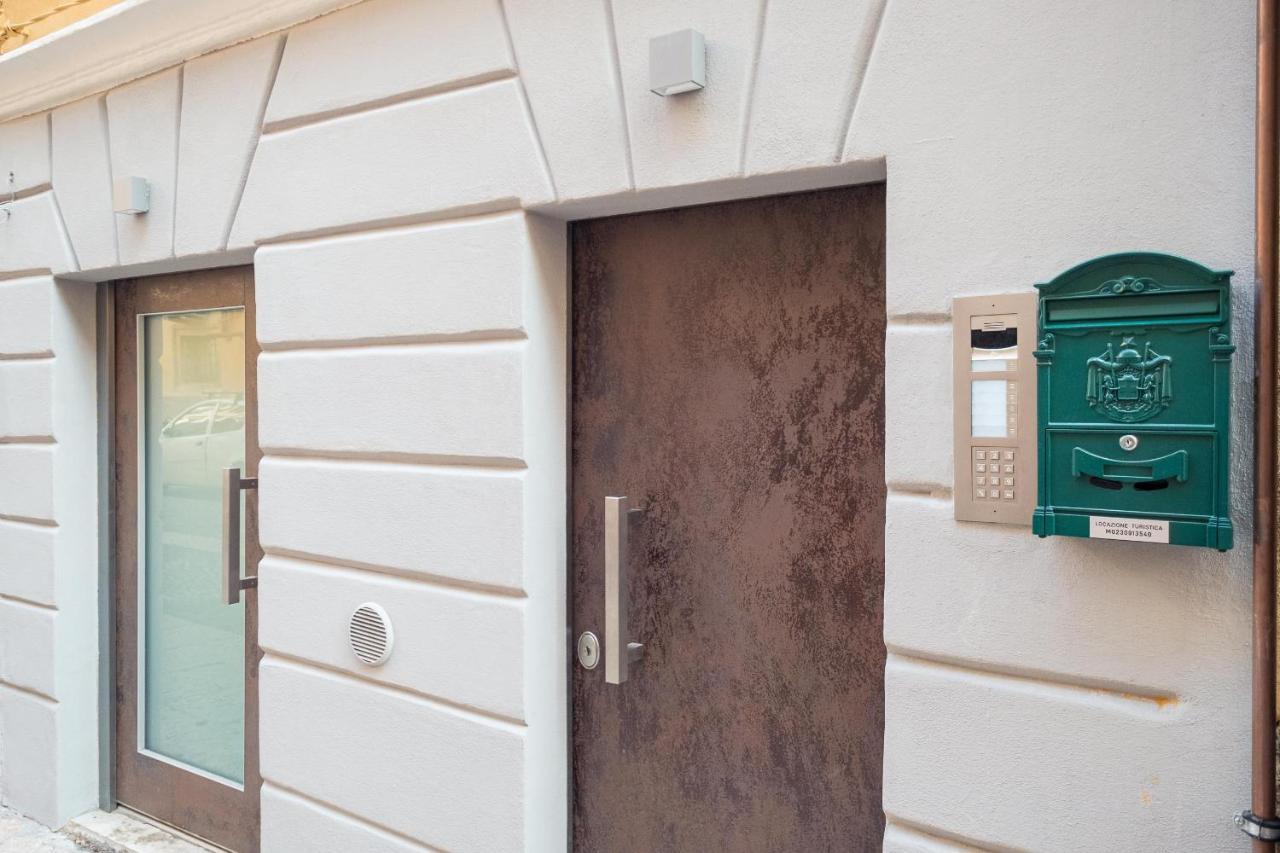 Teatro Romano Easy Suites Verona Exterior photo